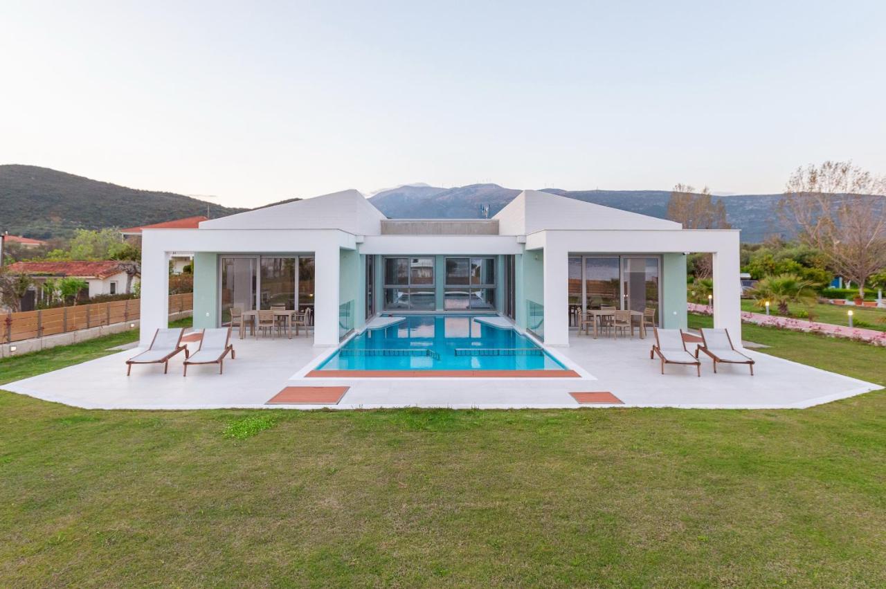 La Villa Del Mare - Nafpaktos Beach エクステリア 写真