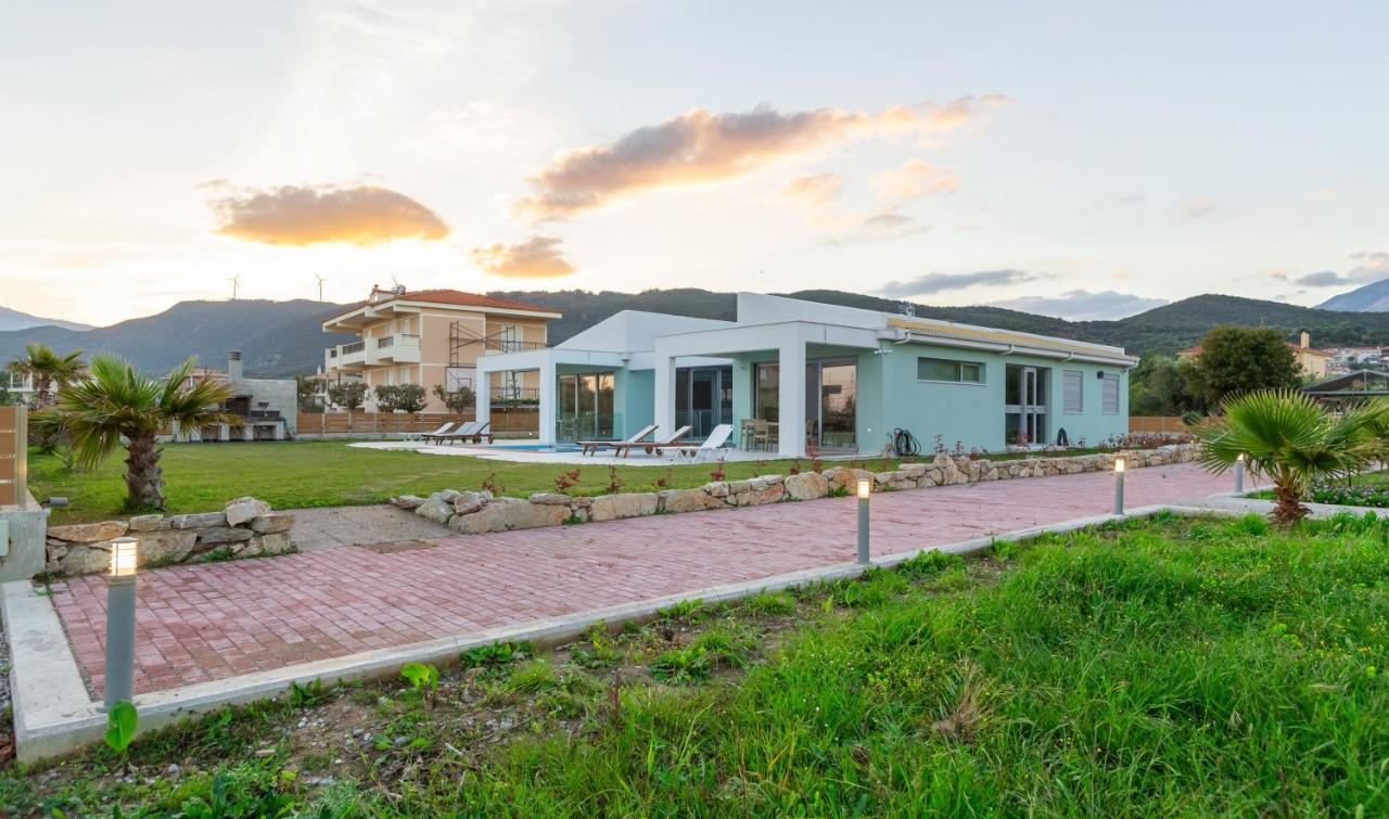 La Villa Del Mare - Nafpaktos Beach エクステリア 写真